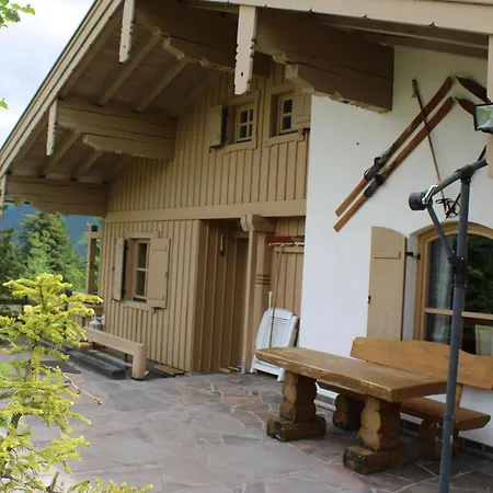Haus 34 2 *